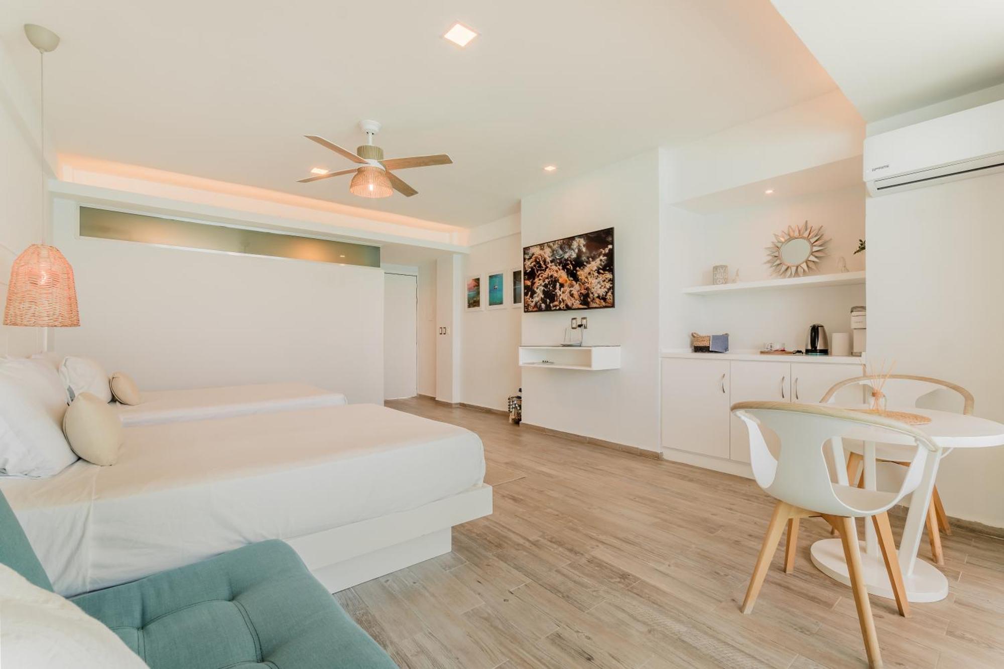 The Ocean Vibes Suites By Casa Paraiso Cancún Eksteriør bilde