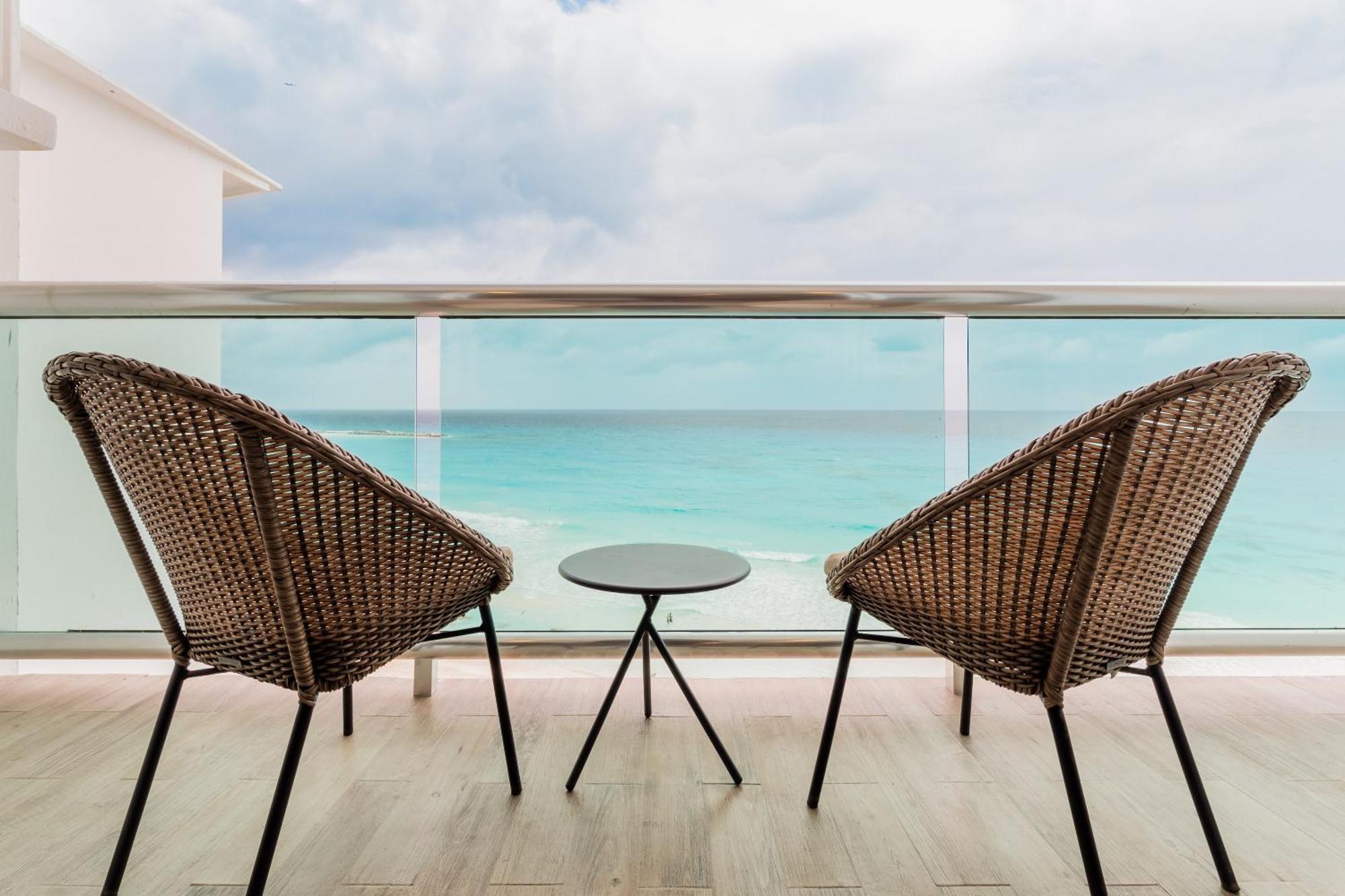 The Ocean Vibes Suites By Casa Paraiso Cancún Eksteriør bilde