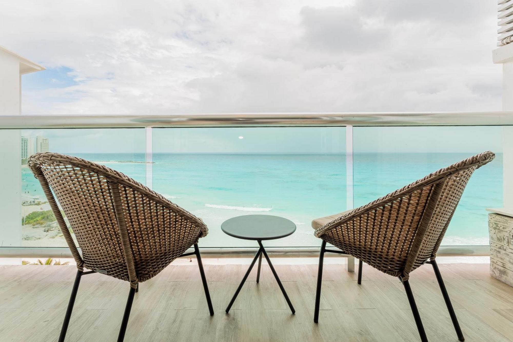 The Ocean Vibes Suites By Casa Paraiso Cancún Eksteriør bilde